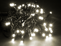 ABVERKAUF: Lichterkette, Indoor - leuchtet kräftig in stimmungsvollem Warmweiß - 6m, Kabel grün