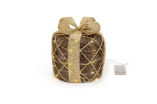 Batteriebetriebenes Rattan-Geschenkspaket | braun/gold | HxB: 30x25cm | warmweiß | IP20 | inkl. Timer: 6h on/18h off | Batterie: 3xAA exkl. |